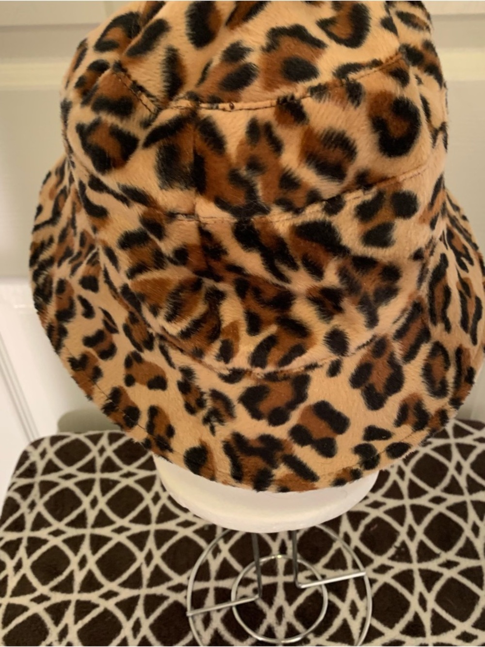 Cheetah Print Faux Fur Bucket Hat - Brown/Black - Picture 3 of 5